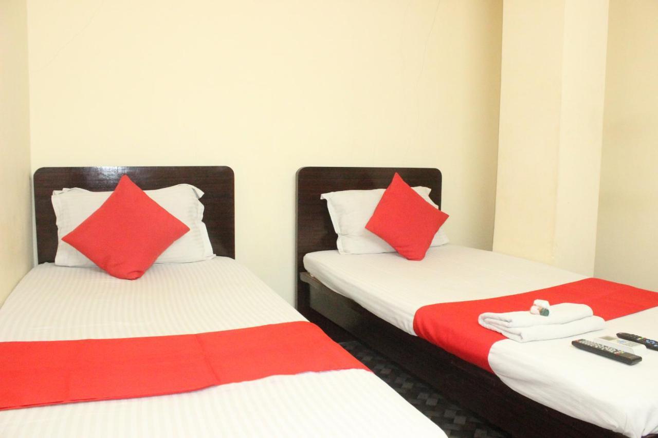 Hotel Galaxy Inn ดูร์กาปูร์ ภายนอก รูปภาพ