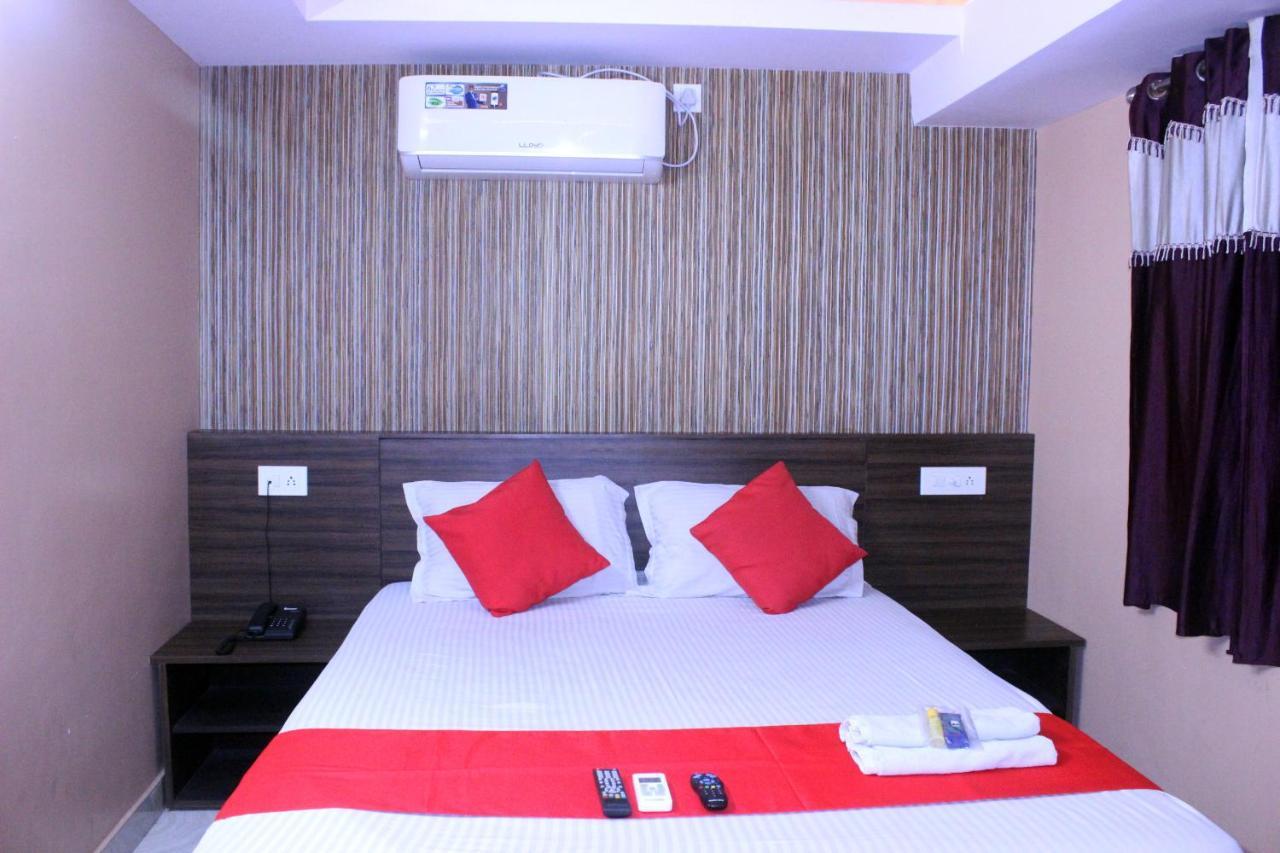 Hotel Galaxy Inn ดูร์กาปูร์ ภายนอก รูปภาพ