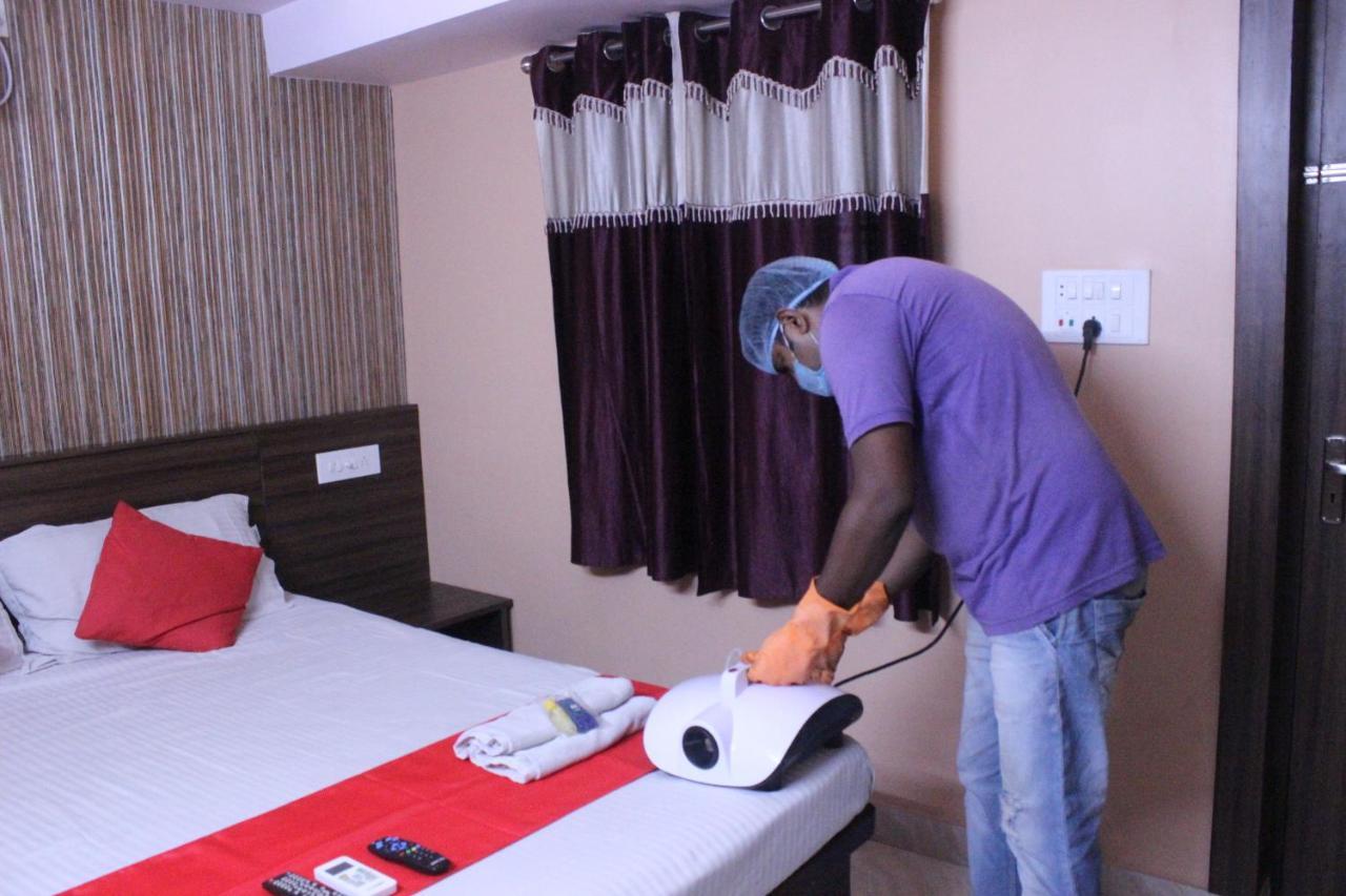 Hotel Galaxy Inn ดูร์กาปูร์ ภายนอก รูปภาพ